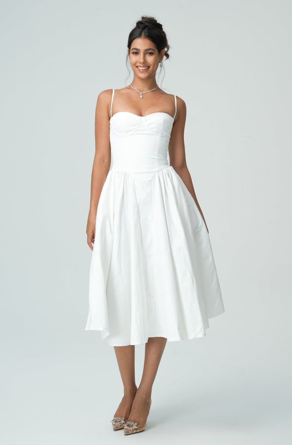 Amélie elegant white slip dress