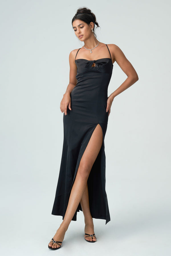 Paméla black high-slit evening gown